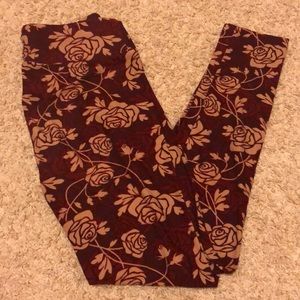 2 for $20... Rose 🌹 LuLaRoe Leggings